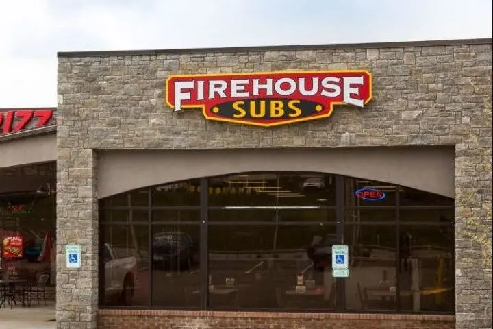 Firehouselistens - Win $500 - Firehousesubs Survey